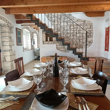 Feriehus Casa Per 6 Persone Con Giardino E Portico *