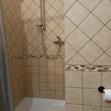 Casa Per 6 Persone Con Giardino E Portico Feriehus *