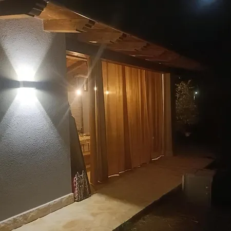 Casa Per 6 Persone Con Giardino E Portico Feriehus