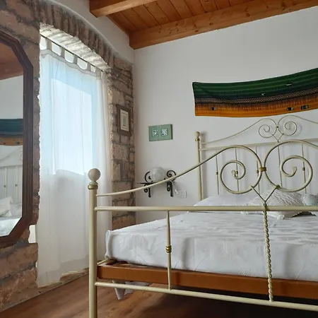 Casa Per 6 Persone Con Giardino E Portico Casa vacanze
